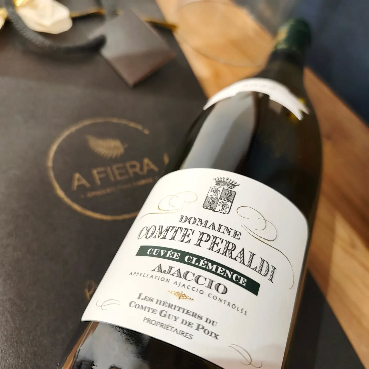 Bouteille du Domaine Comte Peraldi